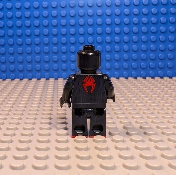Spiderman Into the Spider-Verse Miles Morales Minifigure Building Block Toy - Picture 4 of 4